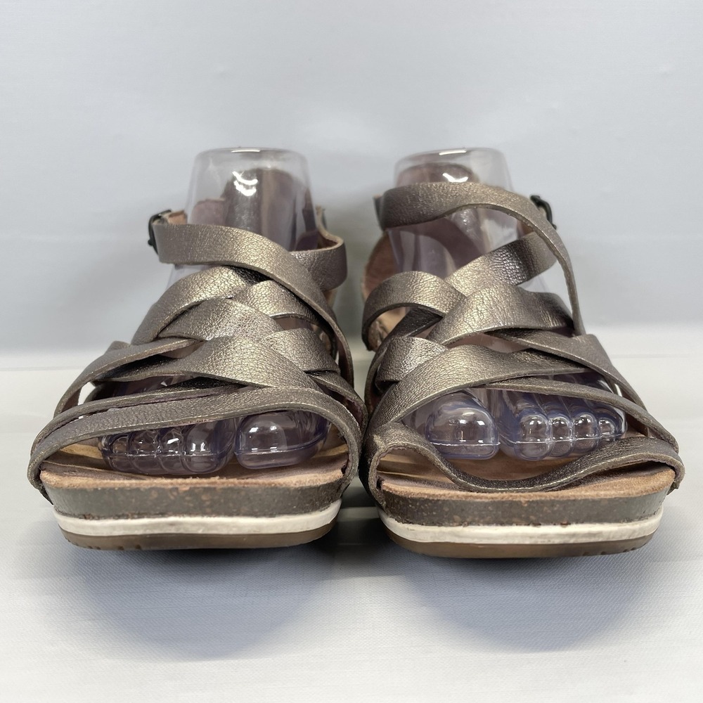 Dansko Vivian Sandals Womens Size 41 Metallic Silver Leather Strappy Wedge Shoes - Picture 3 of 10